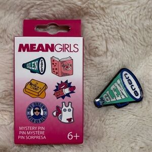 Loungefly Mean Girls Icon Blind Box Enamel Pin glen coco